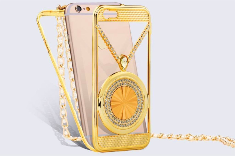 Diamond Lover ® Apple iPhone 5 / 5S / SE Ultra Luxury Crystal + Diamond Metal Bumper with Pearl Chain Back Cover